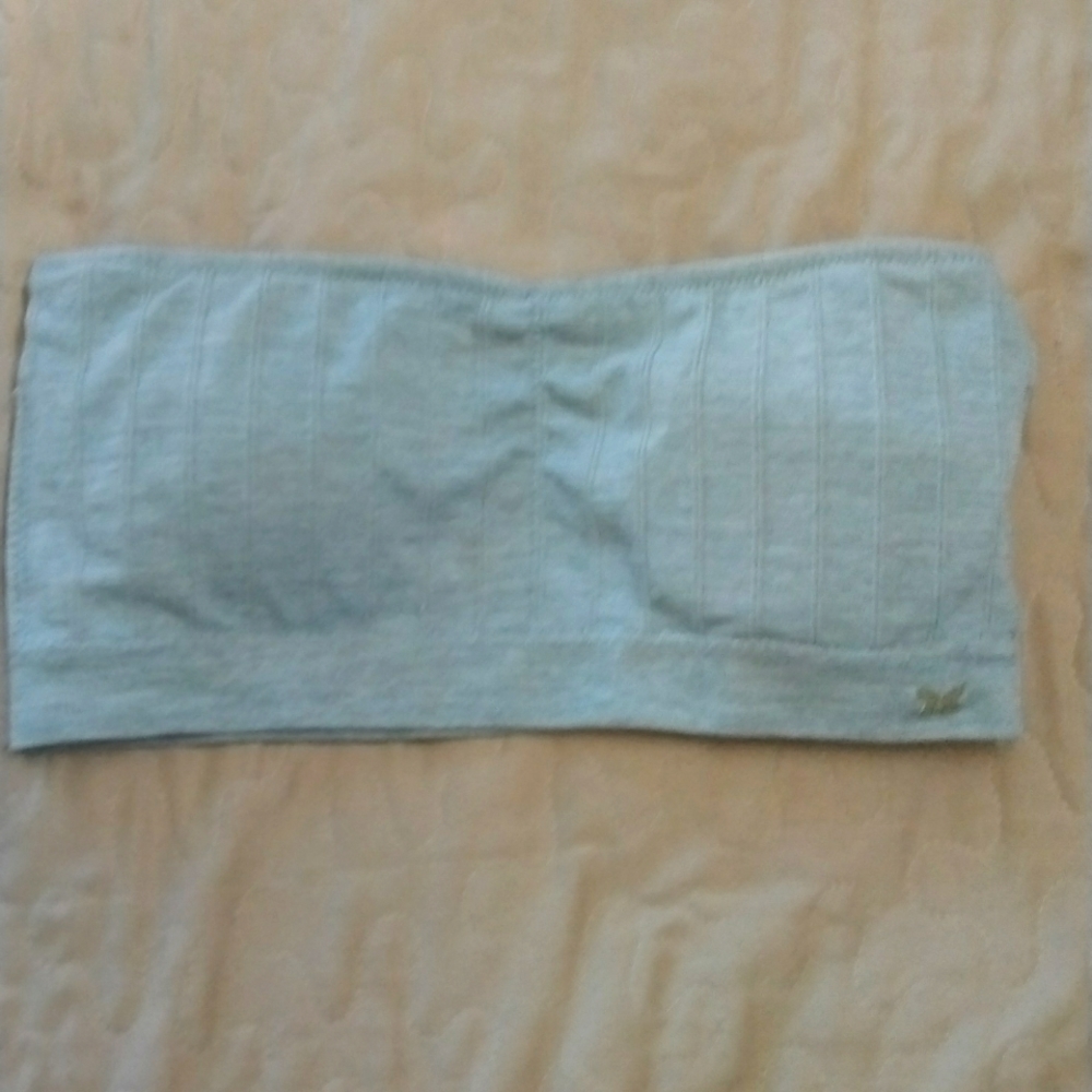 Strapless bra, wireless and comfortable